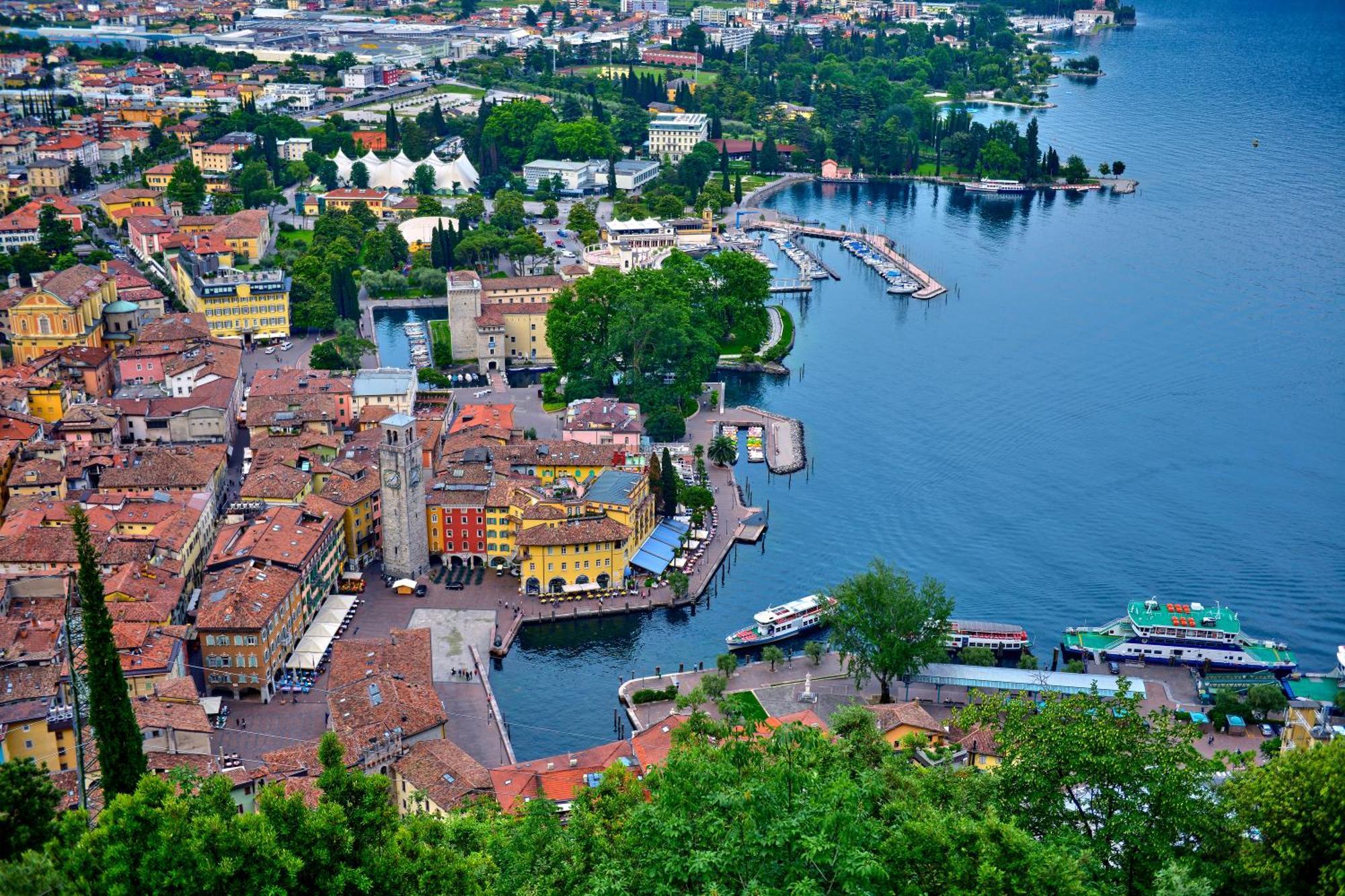 Residenza Il Cavaliere Del Lago - Happy Rentals Riva del Garda Exterior photo